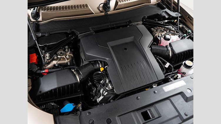 2025 認定中古車 Land Rover Defender 110 ペトラカッパー P635 ガソリンV8マイルドハイブリッド OCTA