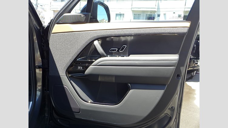 2023 認定中古車 Land Rover Range Rover Sport カルパチアングレイ 3.0リッター6気筒300PSターボチャージドディーゼルMHEV（オートマチック） DYNAMIC HSE