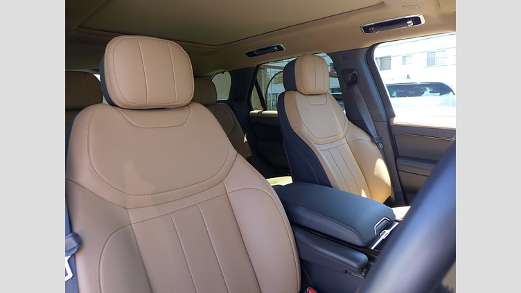 2023 認定中古車 Land Rover Range Rover Sport カルパチアングレイ 3.0リッター6気筒300PSターボチャージドディーゼルMHEV（オートマチック） DYNAMIC HSE
