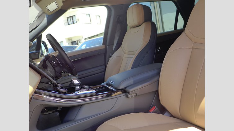 2023 認定中古車 Land Rover Range Rover Sport カルパチアングレイ 3.0リッター6気筒300PSターボチャージドディーゼルMHEV（オートマチック） DYNAMIC HSE