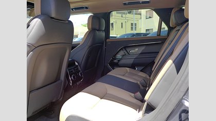 Range Rover Sport 42