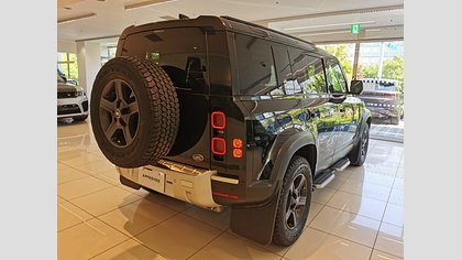 Defender 110 13