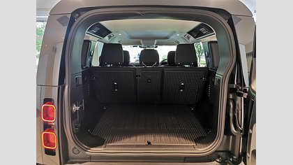 Defender 110 14