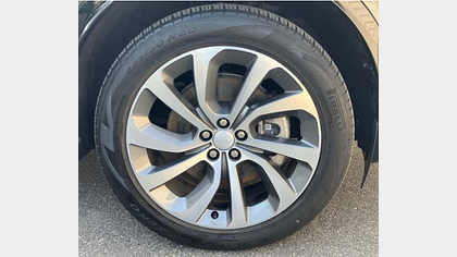 Discovery Sport 8