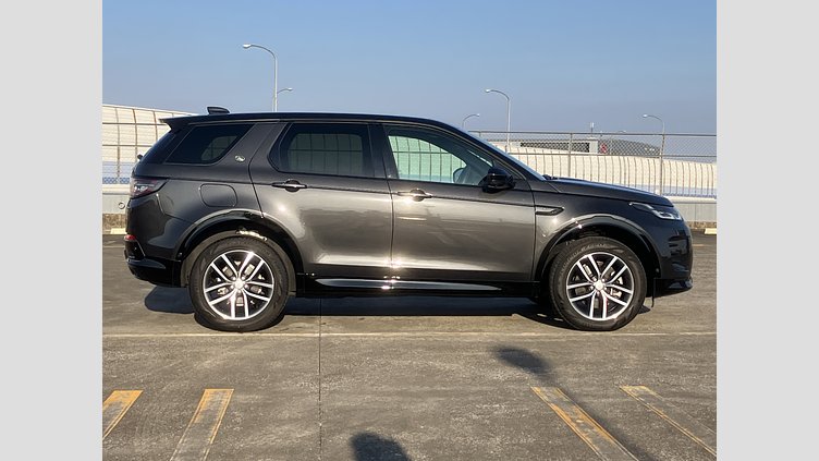 2024 認定中古車 Land Rover Discovery Sport カルパチアングレイ D200マイルドハイブリッド（ディーゼル） 標準ホイール DYNAMIC SE