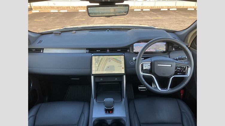 2024 認定中古車 Land Rover Discovery Sport カルパチアングレイ D200マイルドハイブリッド（ディーゼル） 標準ホイール DYNAMIC SE