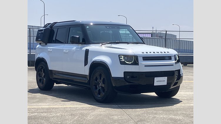 2025 認定中古車 Land Rover Defender 110 フジホワイト D350 ディーゼルマイルドハイブリッド X-Dynamic HSE