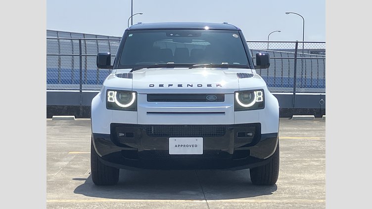 2025 認定中古車 Land Rover Defender 110 フジホワイト D350 ディーゼルマイルドハイブリッド X-Dynamic HSE