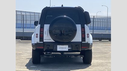 Defender 110 7