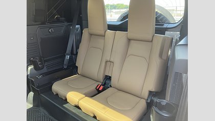 Defender 110 10
