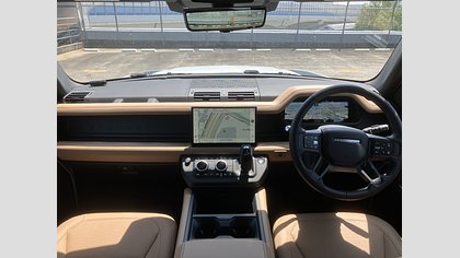 Defender 110 11