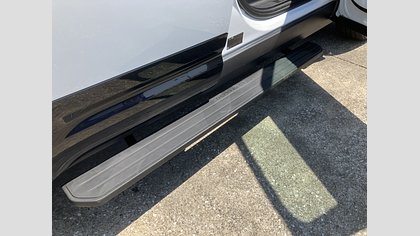 Defender 110 12
