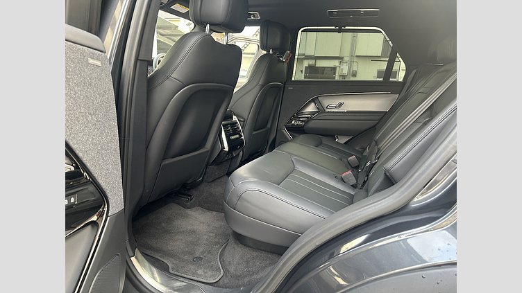 2023 認定中古車 Land Rover Range Rover Sport カルパチアングレイ D300マイルドハイブリッド スタンダードホイールベース Dynamic SE