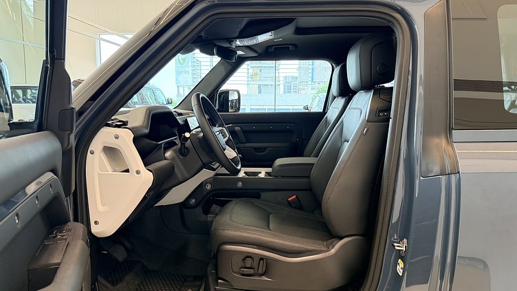 2025 認證中古車 Land Rover Defender 90 (1DL) 塔斯曼藍 Tasman Blue D300  輕油電混合 X-Dynamic HSE