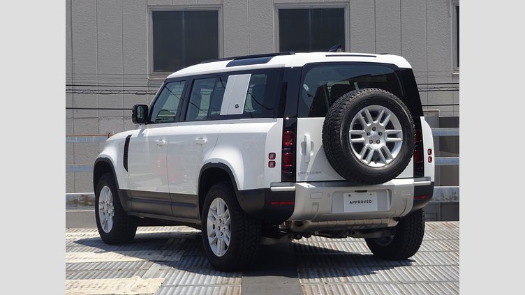 2023 認定中古車 Land Rover Defender 110 Fuji White 2.0 litre i4P Petrol S P300