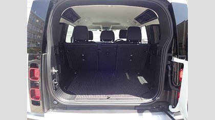 Defender 110 38