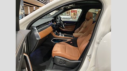F-Pace 2