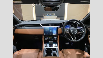 F-Pace 3