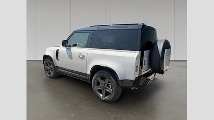 Defender 90 3