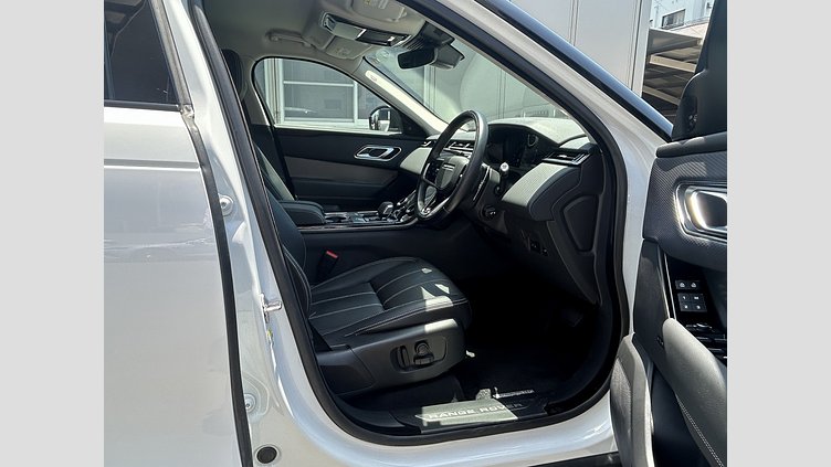 2021 認定中古車 Land Rover Range Rover Velar フジホワイト D200 AWD（オートマチック） MHEV ベースグレード 200PS