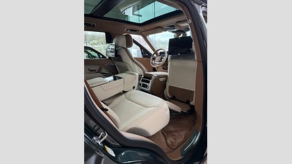 Range Rover 10