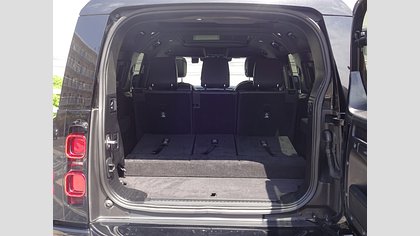 Defender 130 37