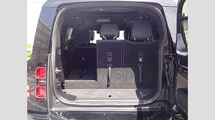 Defender 130 39