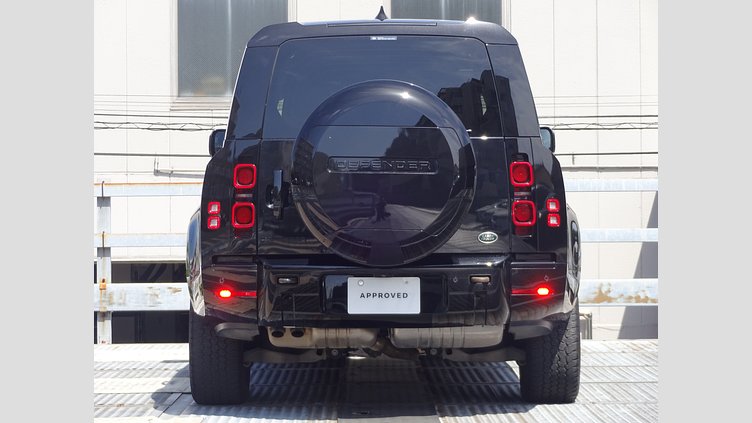 2023 認定中古車 Land Rover Defender 130 サントリーニブラック D300 AWD AUTOMATIC MHEV X-DYNAMIC HSE ローンチエディション