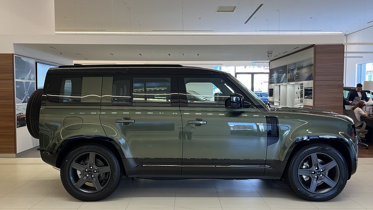 2026 新車 Land Rover Defender 110 (1LQ) Woolstone Green 伍爾斯通綠 D250  輕油電混合 X-Dynamic SE