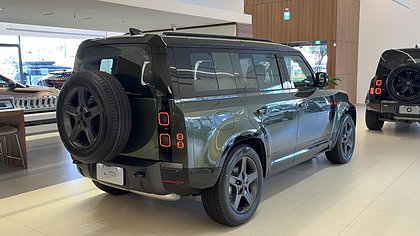 Defender 110 2