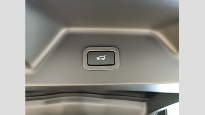 Range Rover 15
