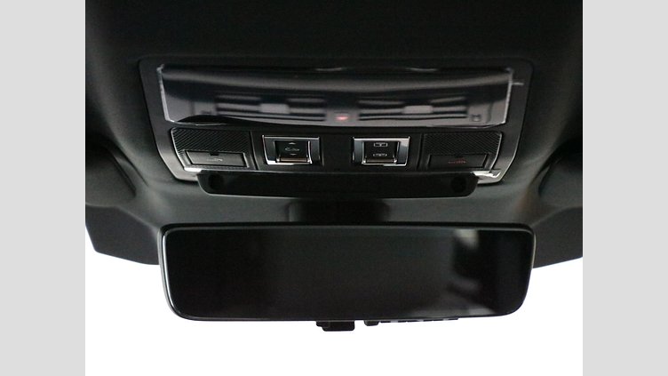 2025 認定中古車 Land Rover Defender 90 フジホワイト D350 ディーゼルマイルドハイブリッド X-Dynamic HSE