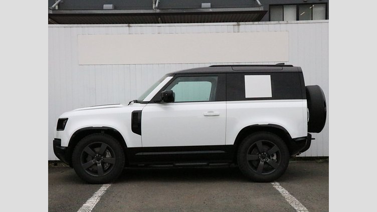 2025 認定中古車 Land Rover Defender 90 フジホワイト D350 ディーゼルマイルドハイブリッド X-Dynamic HSE