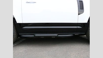 Defender 90 13