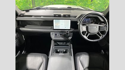Defender 110 3