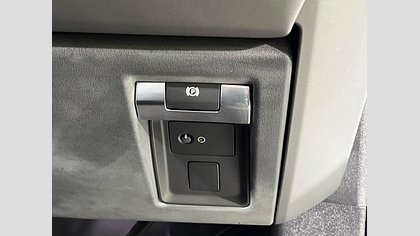 Defender 110 58