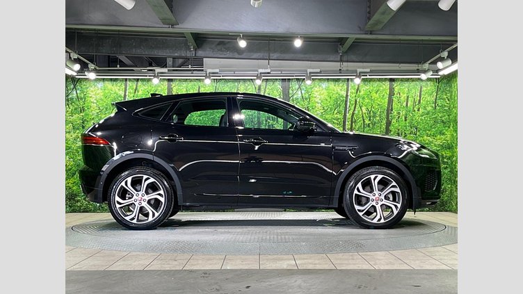 2018 認定中古車 Jaguar E-Pace サントリーニ ブラック D180 オートマチック全輪駆動 FIRST EDITION
