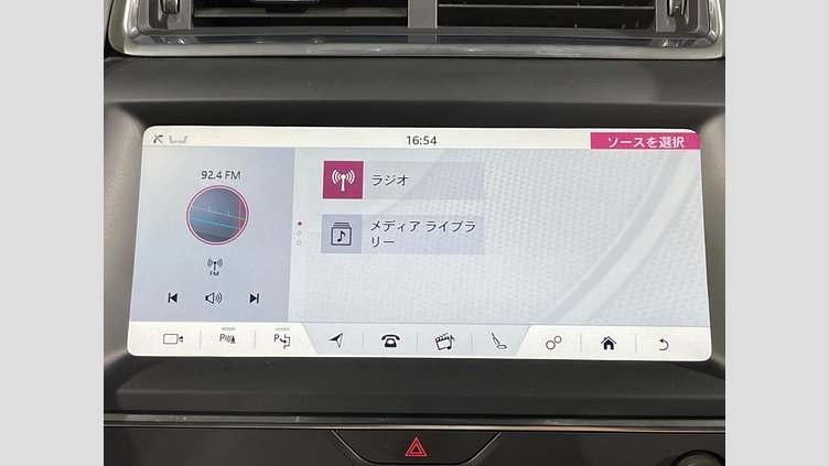 2018 認定中古車 Jaguar E-Pace サントリーニ ブラック D180 オートマチック全輪駆動 FIRST EDITION
