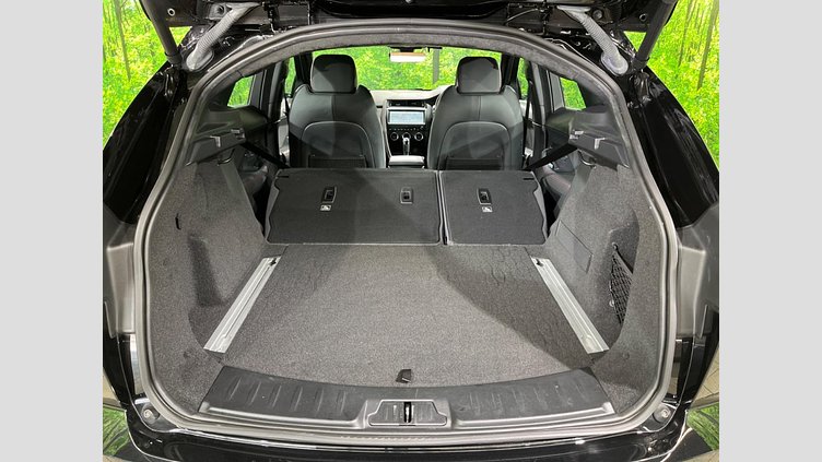 2018 認定中古車 Jaguar E-Pace サントリーニ ブラック D180 オートマチック全輪駆動 FIRST EDITION