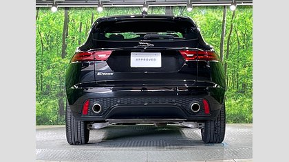 E-Pace 6