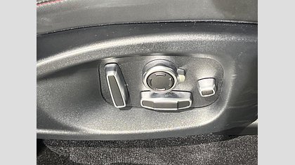 E-Pace 51