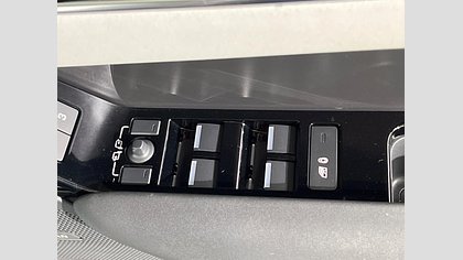 Range Rover Velar 57