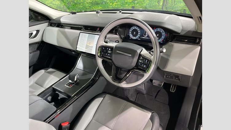 2024 認定中古車 Land Rover Range Rover Velar サントリーニブラック P400eプラグインハイブリッド（ガソリン） スタンダードホイールベース Dynamic SE