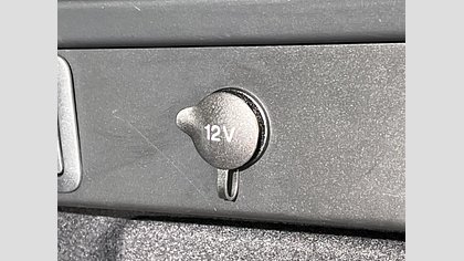 Range Rover Velar 60