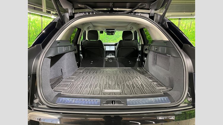 2024 認定中古車 Land Rover Range Rover Velar サントリーニブラック P400eプラグインハイブリッド（ガソリン） スタンダードホイールベース Dynamic SE