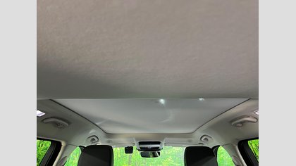 Range Rover Velar 66