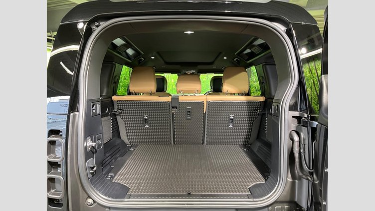 2025 認定中古車 Land Rover Defender 110 サントリーニブラック D350 ディーゼルマイルドハイブリッド X-Dynamic HSE