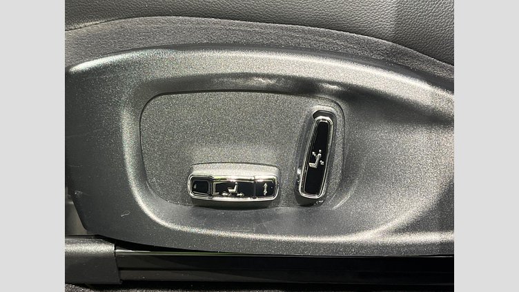 2017 認定中古車 Jaguar E-Pace ユーロン ホワイト P250 オートマチック全輪駆動 S