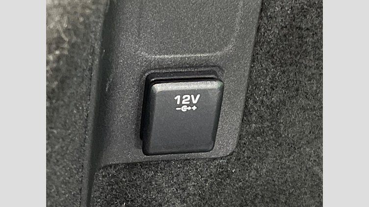 2017 認定中古車 Jaguar E-Pace ユーロン ホワイト P250 オートマチック全輪駆動 S