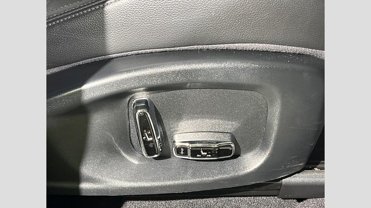 2017 認定中古車 Jaguar E-Pace ユーロン ホワイト P250 オートマチック全輪駆動 S